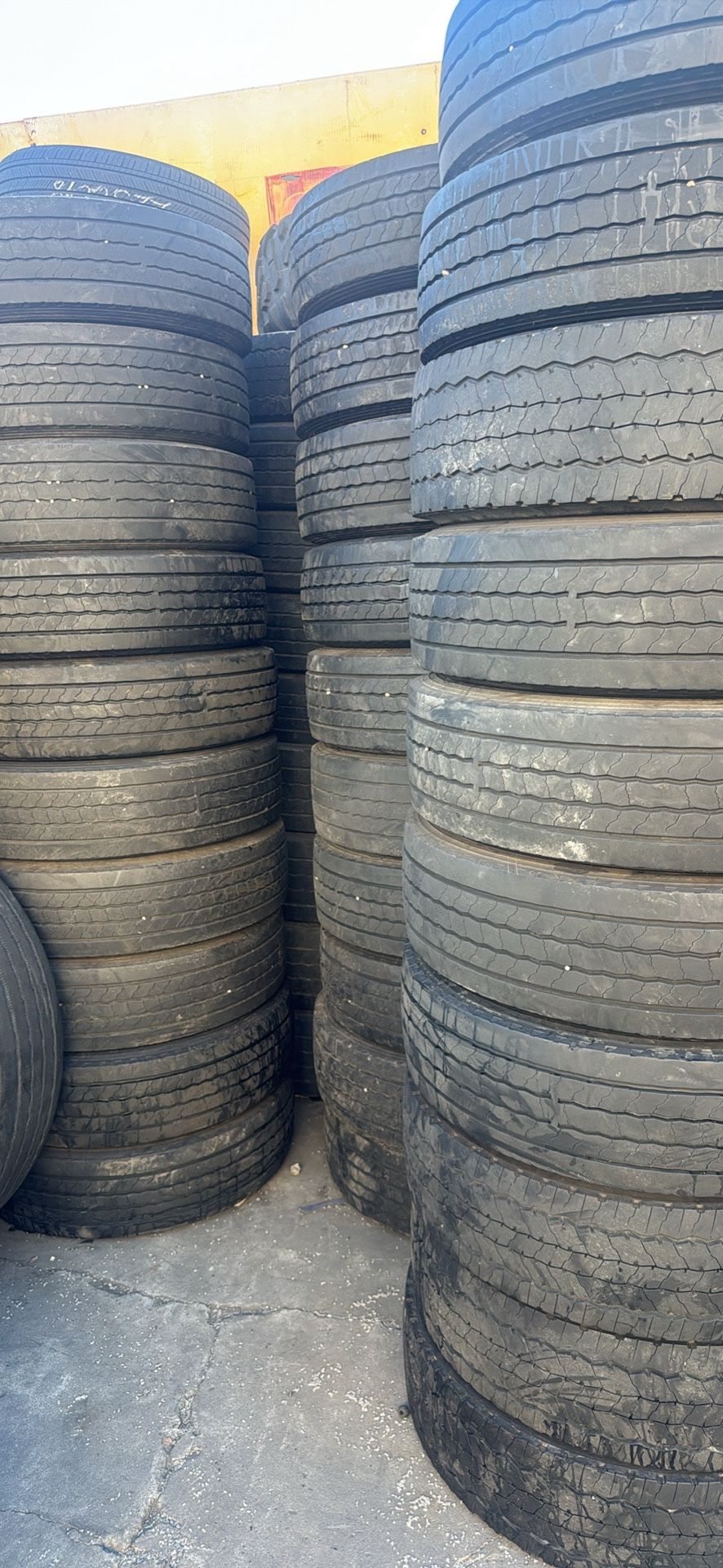 wholesale commerical tires
