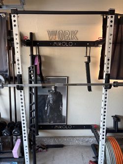 Mikolo Power Rack Squat Cage