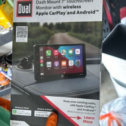 Dash Mount 7” Touch Screen Monitor With Wireless Apple Play And Android 