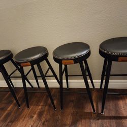 Kitchen/Bar Stools. Set Of 4