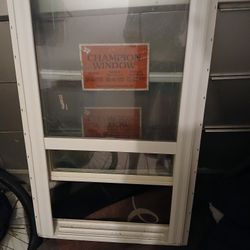 Champion Window  35×48 (White)