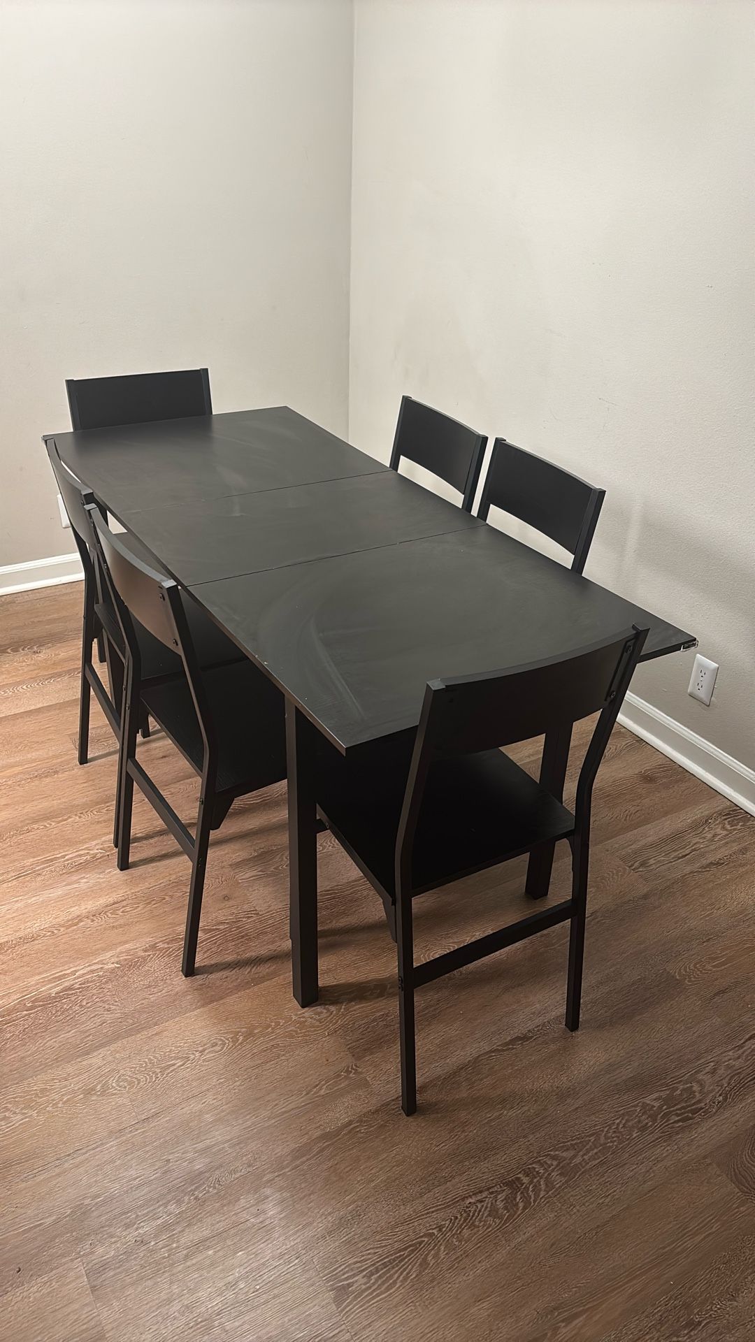 7 Piece Table And Chair Set