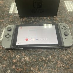 Nintendo Switch 