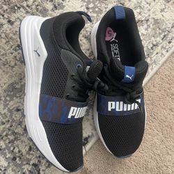 Puma youth shoes