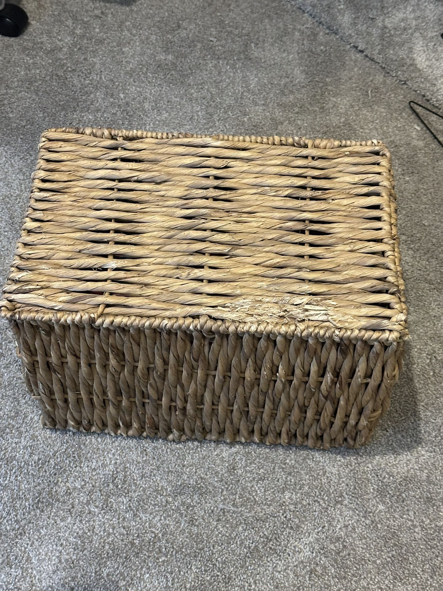 Wicker Storage Basket Chest