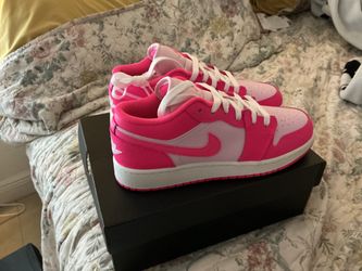Alr jordan 1 low 5,5