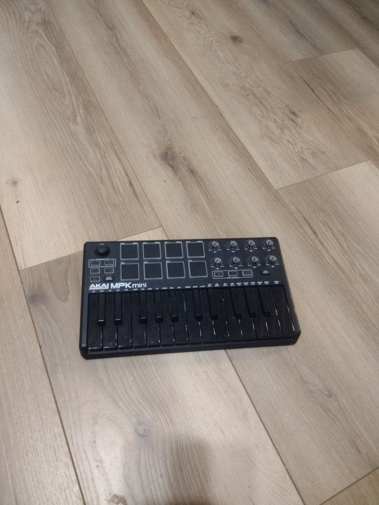 Akai MPC Midi Keyboard
