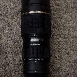 Tamron SP AF 70-200mm f/2.8 Di LD Macro (Model A001) Nikon F Mount