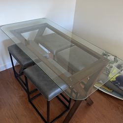 Glass dining Table w/chairs