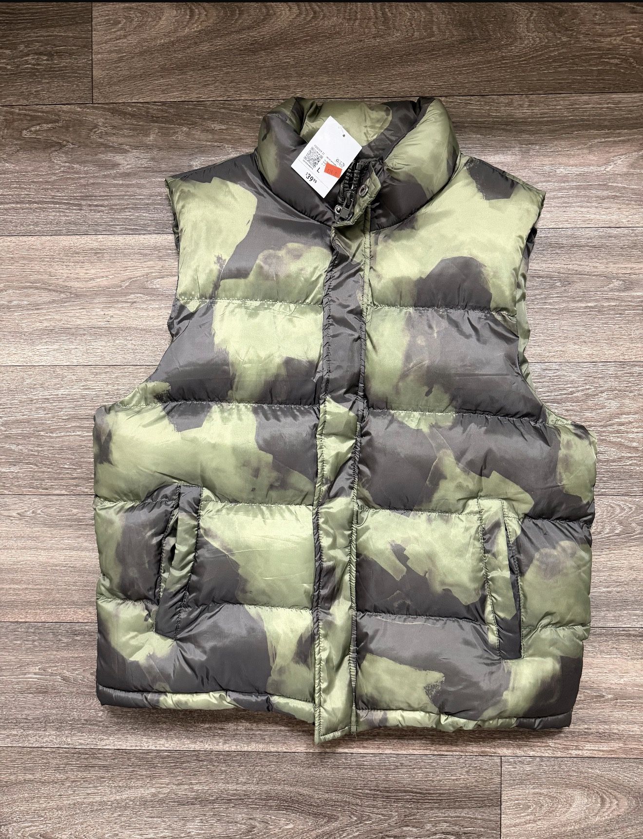 Green And Black Forever 21 Puffer Jacket 