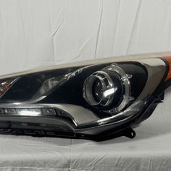 2012-2017 Hyundai Veloster OEM Headlight Assembly PAIR (Left + Right)