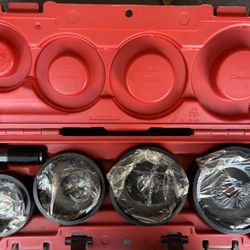Milwaukee Punch Set 2 1-2 / 4 Inch 