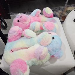 Cozy Bear slippers Size 6 - 9