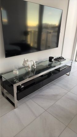 Modani TV stand