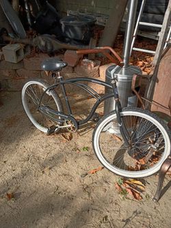 Firmstrong urban beach cruiser