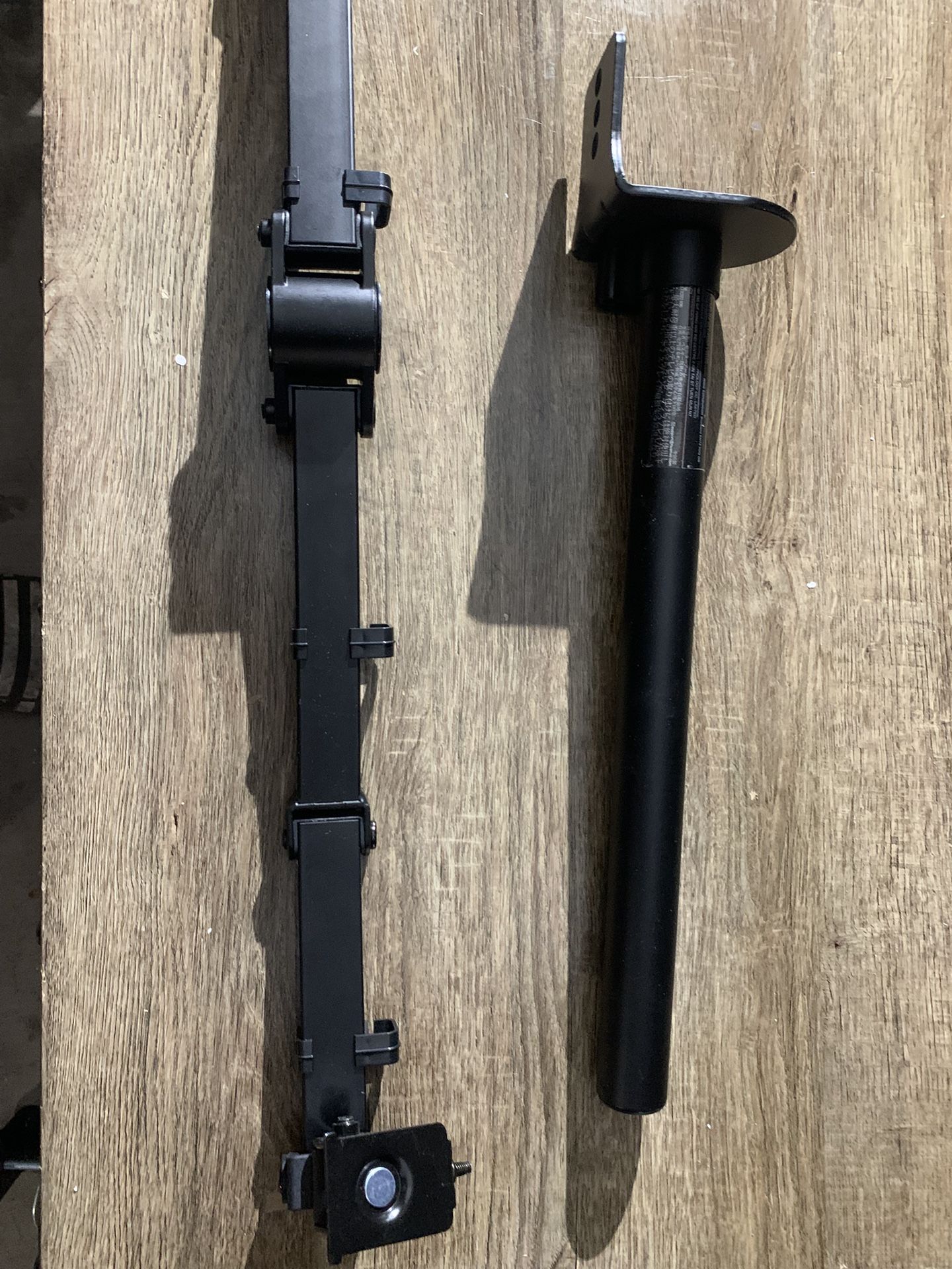 Dual Monitor Arm