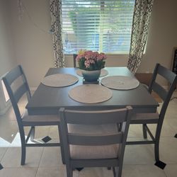  Wood Breakfast Table