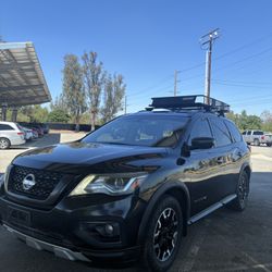 2019 Nissan Pathfinder