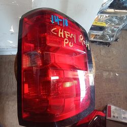 2014 - 2018 Chevy Silverado  Right Tail Light