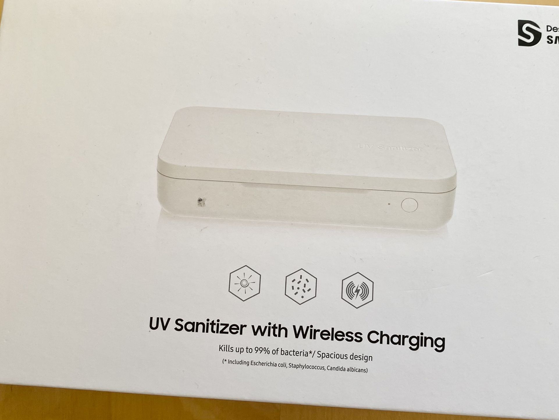 UV Sanitizer with Wireless Charging