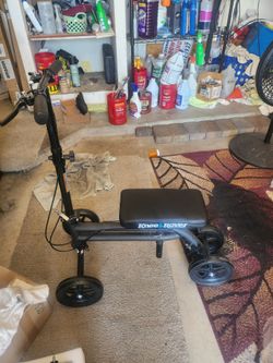 KneeRover Knee Scooter Walker