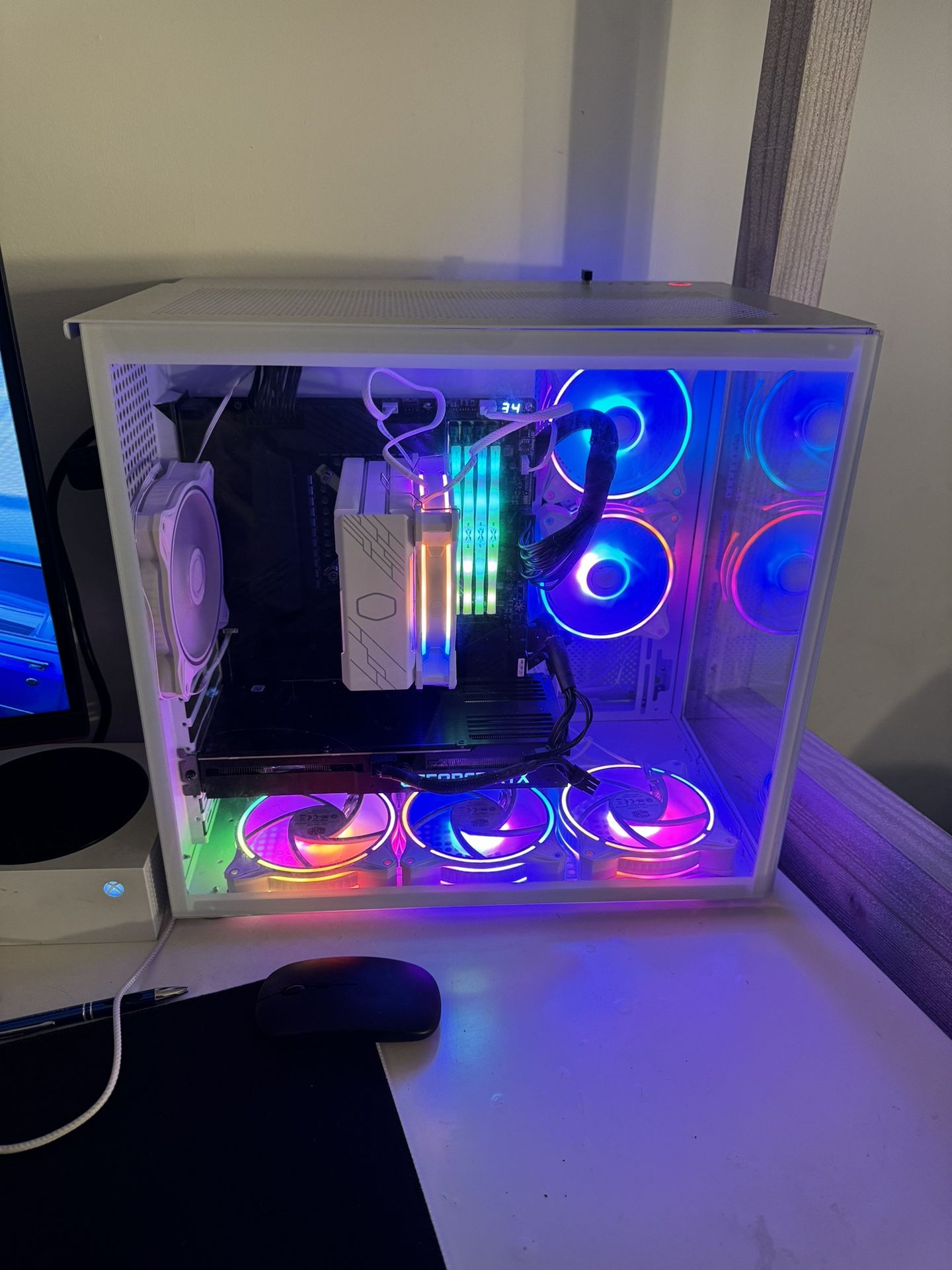 PC (rtx 3070 i7 1700f 64gb of ram)
