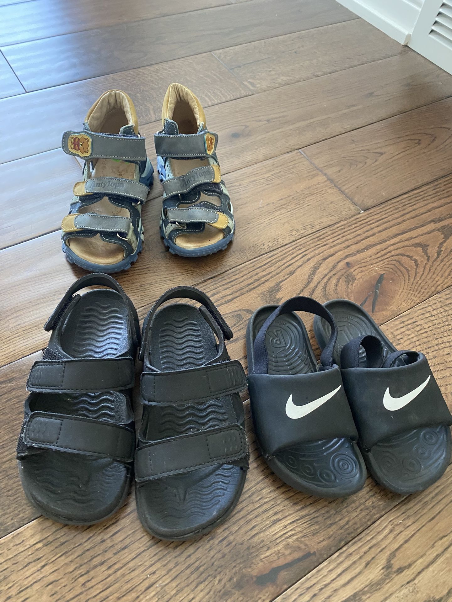 sandals toddler Nike, Native, leather