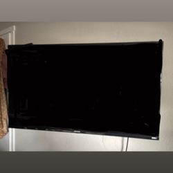 43 INCH ELEMENT TV 
