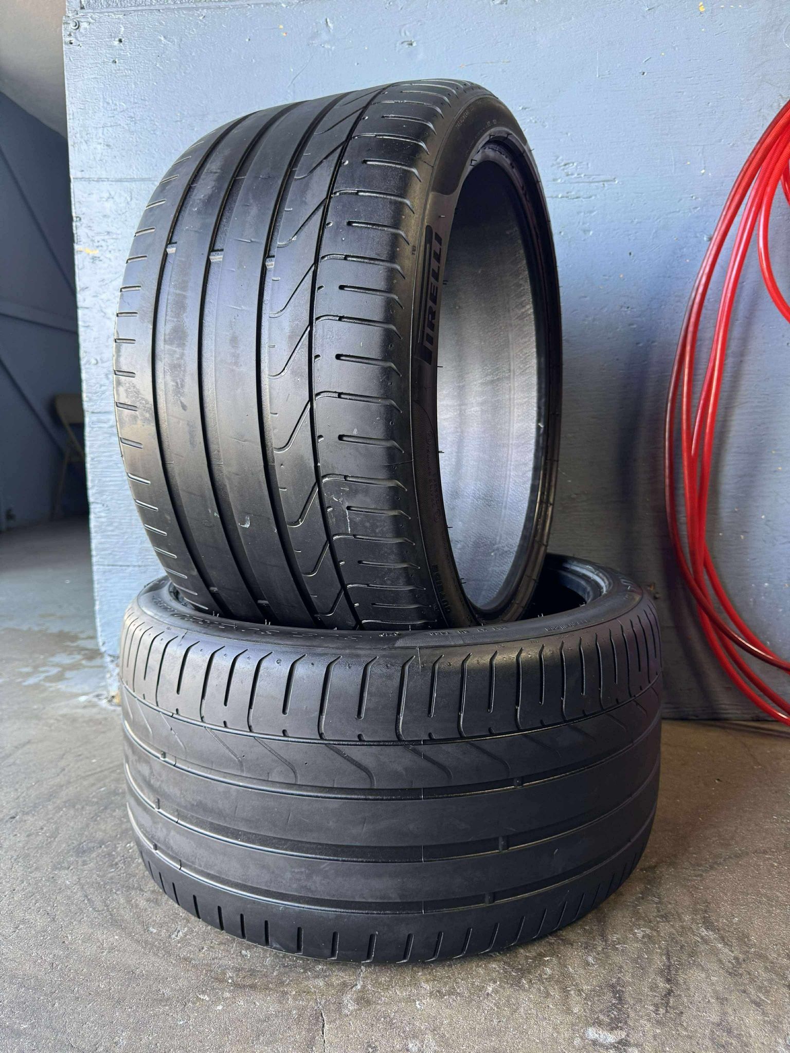 305/30/20. PIRELLI