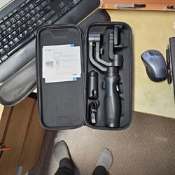 Hohem Isteady Mobil.