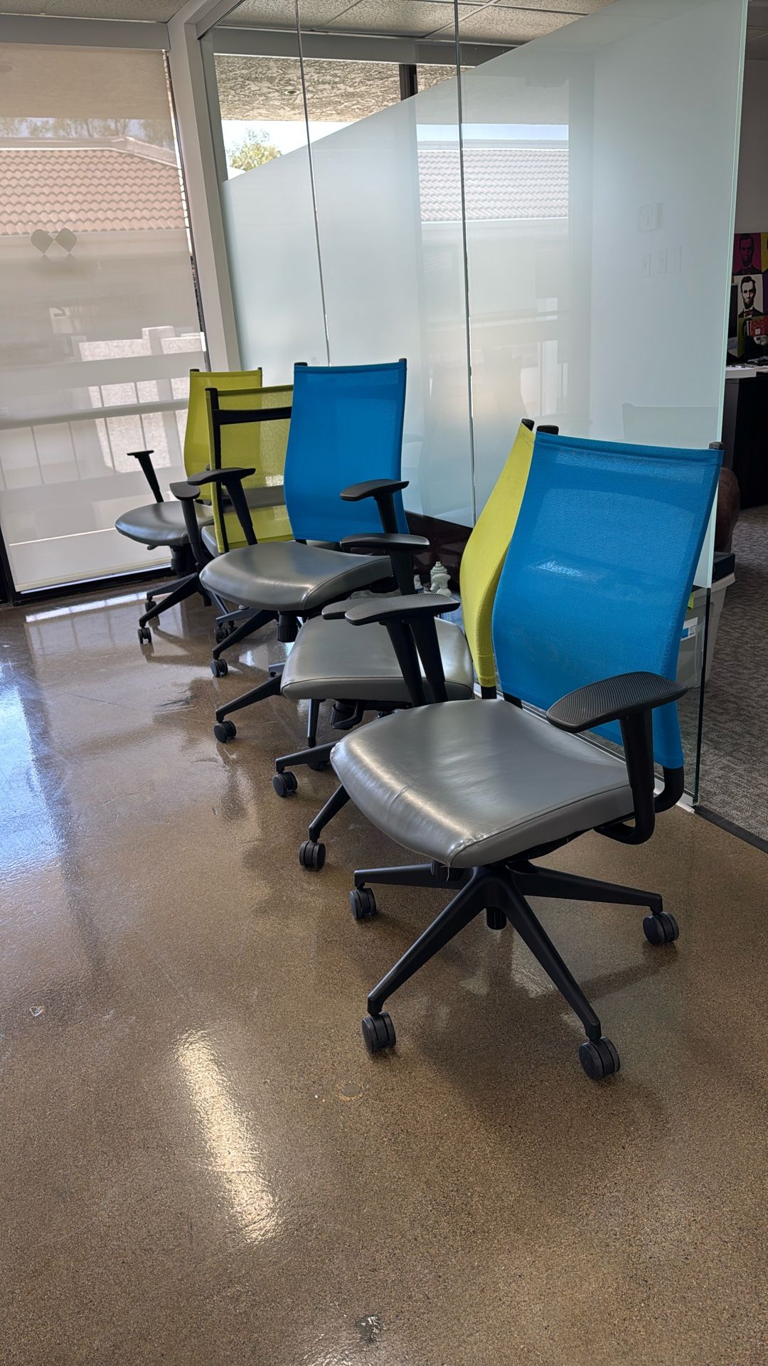 FREE 10 Office Roller Chairs 