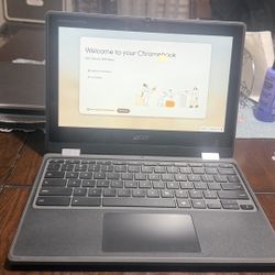 Chrome Book . Acer Laptop 