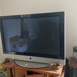 43 inch samsung tv (no remote)
