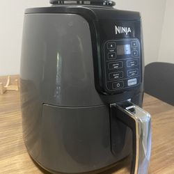 Ninja Air Fryer AF101 – 4 Quart – Excellent Condition