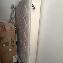 Full Soze Matress For Sale