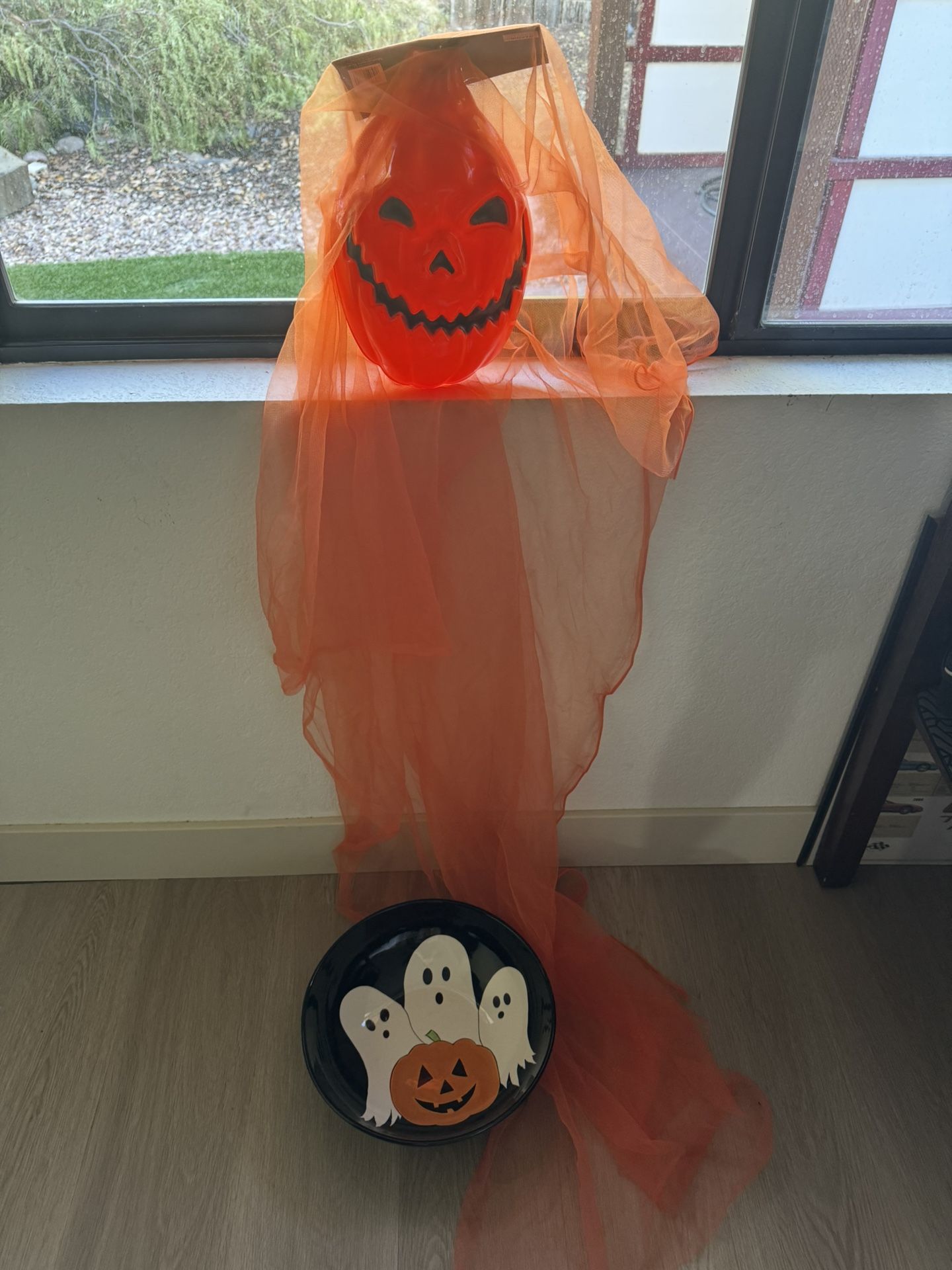 Halloween Decor And Bowl
