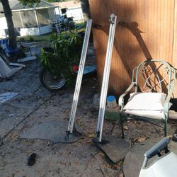 All aluminum, 2 piece extendable, ladder rack