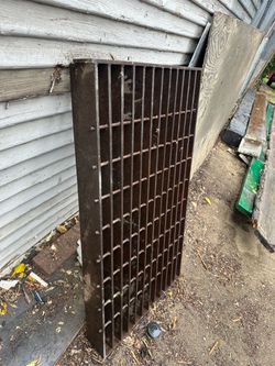Heavy duty metal grate