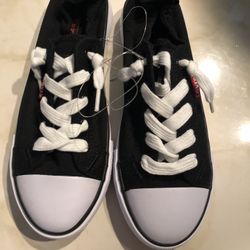 Brand New Shoes Size 4