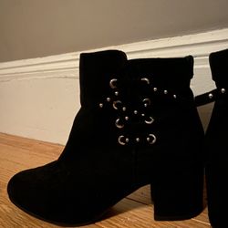 Black Ankle Booties (Sam Edelman)