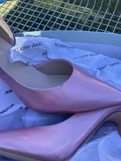 Pink Pumps 7.5