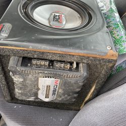 MTX Subwoofer 12” & Kenwood Amp 