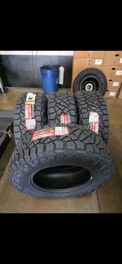 37x12.50R20 Nitto Ridge Grappler
