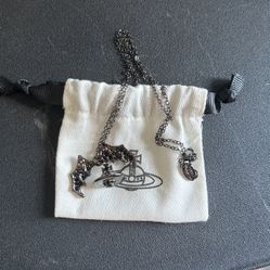 Vivienne Westwood Batwing Orb Necklace