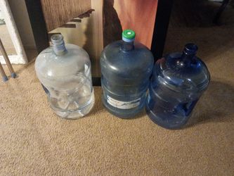 5-Gallon Water Jugs with Hand Pump – Set of 3