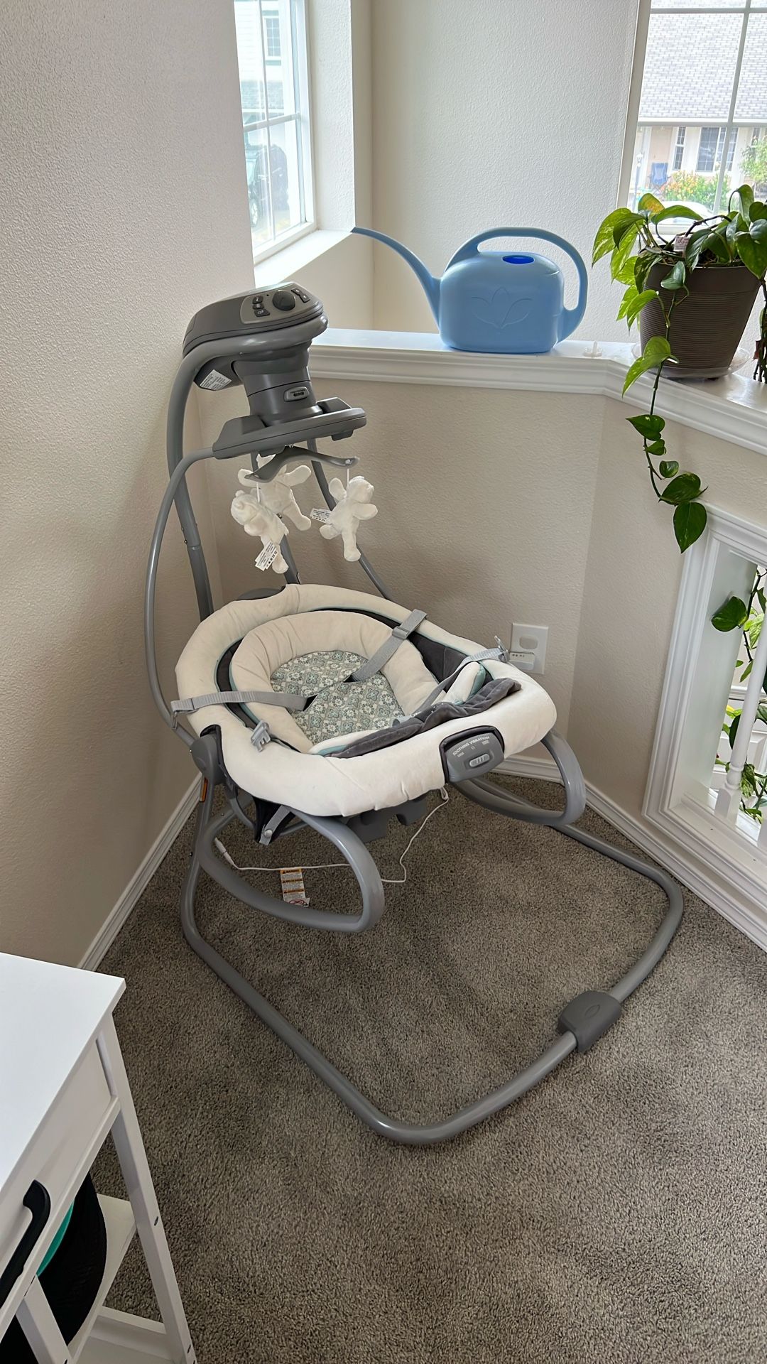 Greco DuetSoothe Baby Swing And Rocker