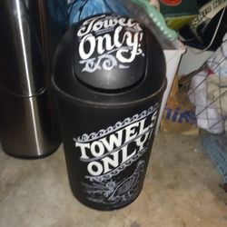 New Med Sz Trash Bin Gd Laundry Room Etc. 5 Final Price Look My Post Tons Item