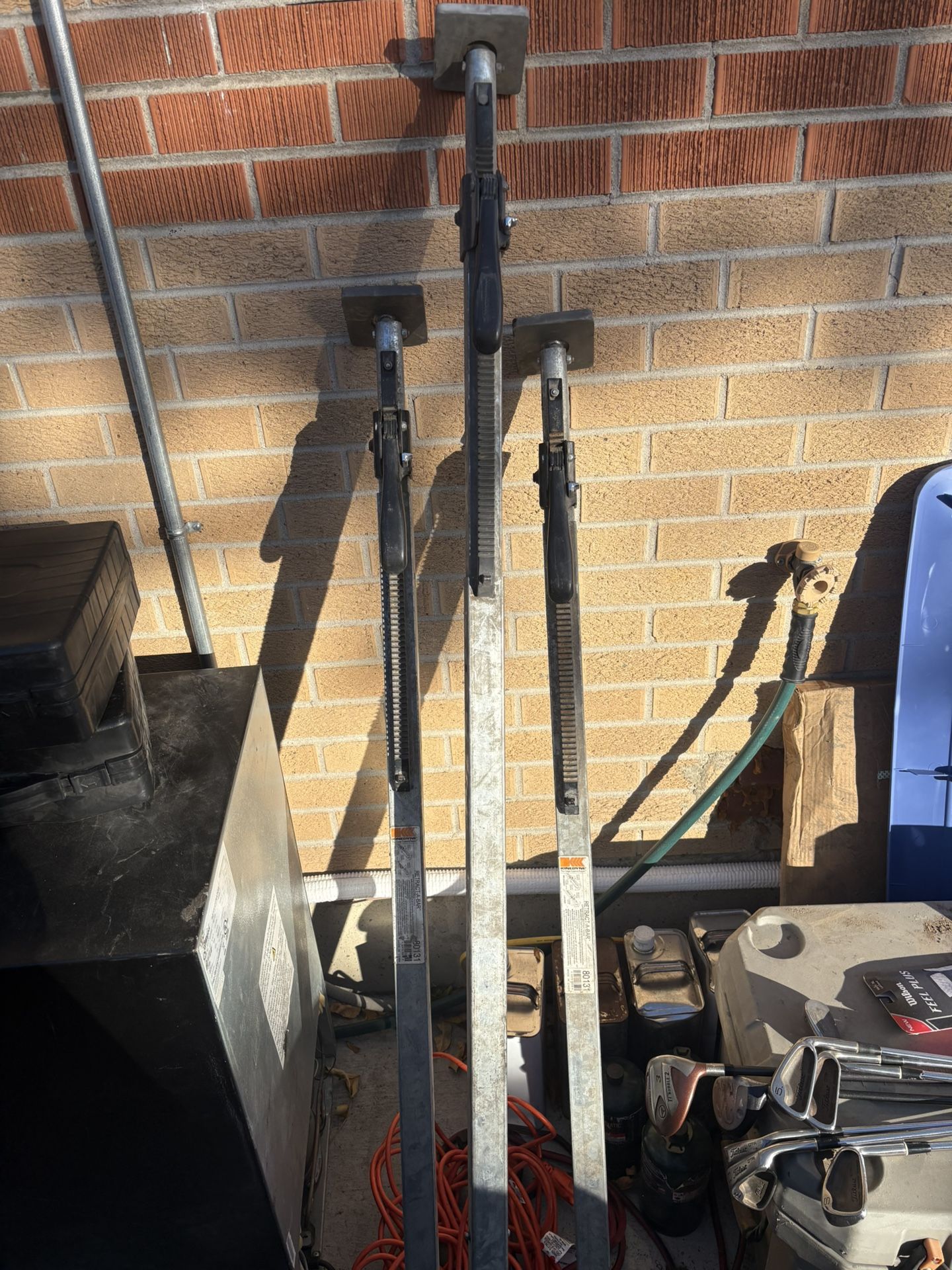 Cargo Stabilizing Bars