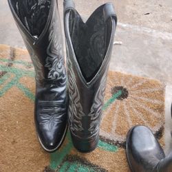 Justin Black Leather Cowboy Boots Like New