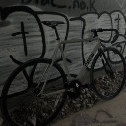Crew District Frameset